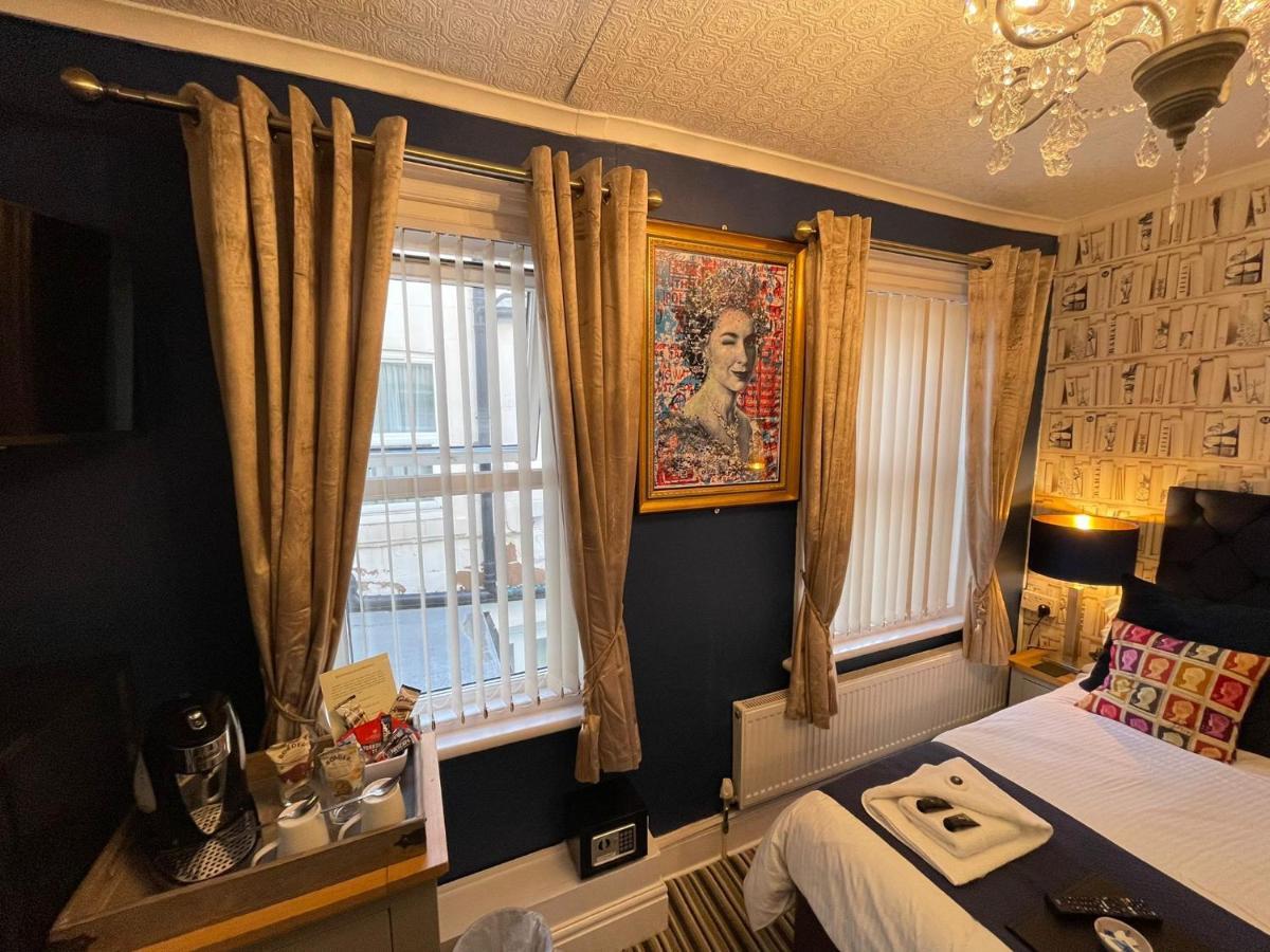Delovely Hotel Blackpool Esterno foto