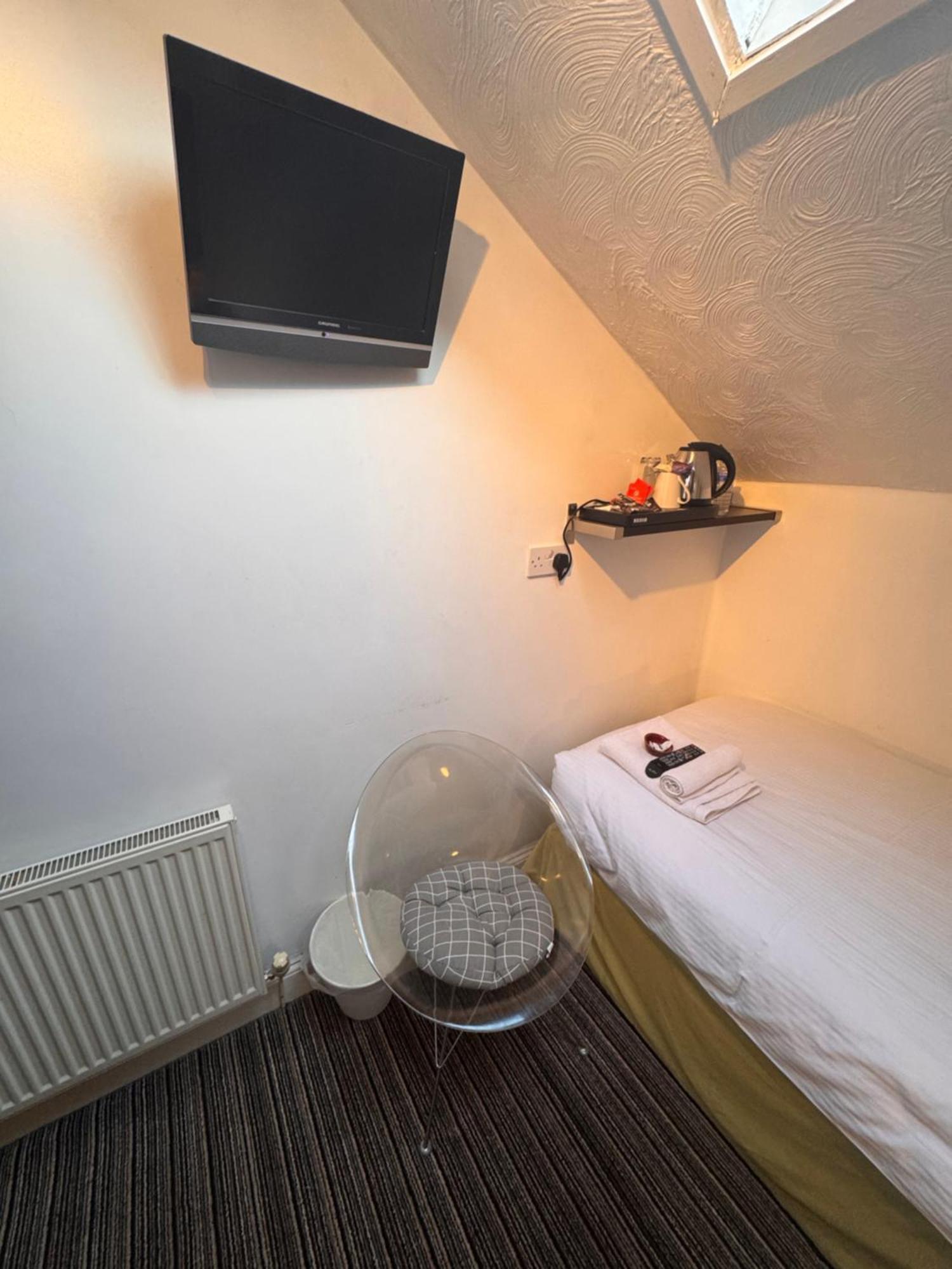 Delovely Hotel Blackpool Esterno foto