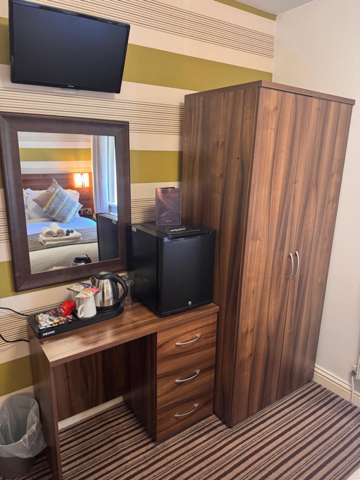 Delovely Hotel Blackpool Esterno foto