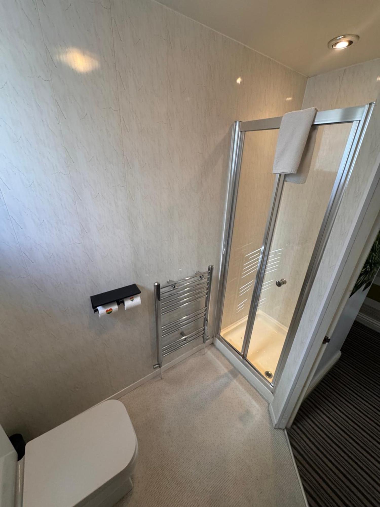 Delovely Hotel Blackpool Esterno foto