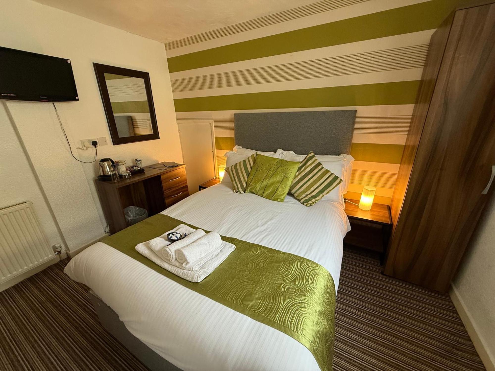 Delovely Hotel Blackpool Esterno foto